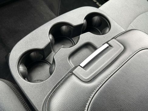 Used 2024 RAM 2500 Big Horn image 33