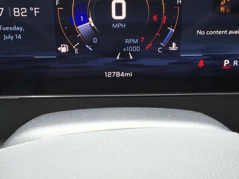 Certified 2025 Chevrolet Traverse LT w/ Driver Confidence Package FWD image 29