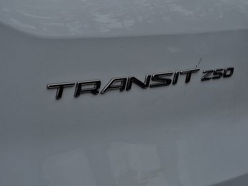 Used 2023 Ford Transit 250 Medium Roof AWD image 36