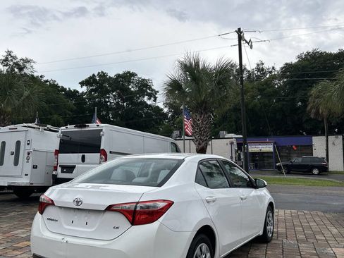 Used 2014 Toyota Corolla LE image 3