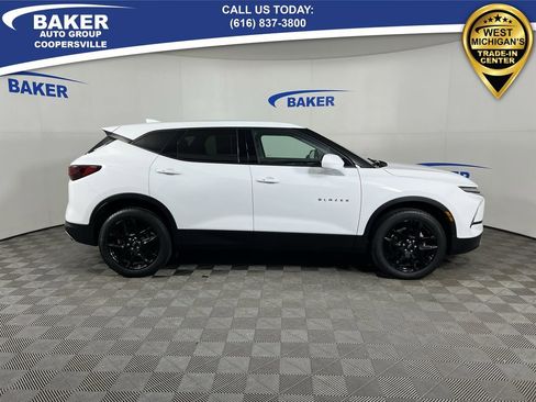 Certified 2023 Chevrolet Blazer LT w/ Driver Confidence Package image 10