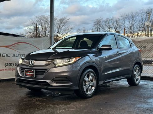 Used 2019 Honda HR-V LX image 3