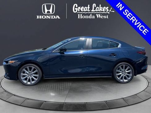 Used 2025 MAZDA MAZDA3 s w/ Black Accent Package FWD image 3
