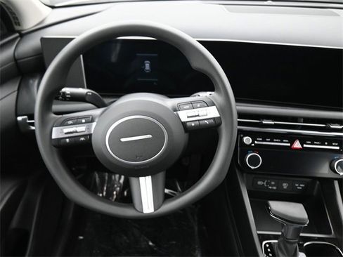 New 2026 Hyundai Tucson SEL image 13