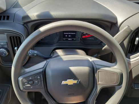 Used 2025 Chevrolet Silverado 1500 Custom w/ Turbomax Blackout Package RWD image 22