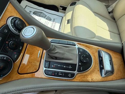 Used 2007 Mercedes-Benz SL 550 image 17