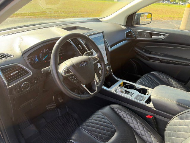 Used 2024 Ford Edge Titanium w/ Equipment Group 301A AWD/4WD image 11