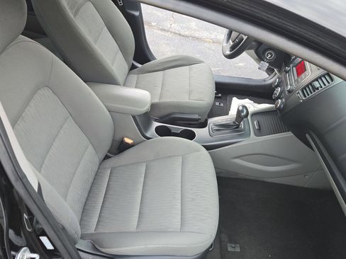 Used 2014 Kia Forte LX image 19