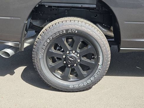 New 2026 RAM 3500 Big Horn AWD/4WD image 9