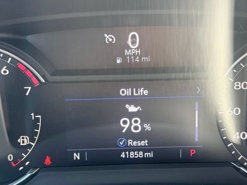 Used 2023 Cadillac XT5 Luxury FWD image 13