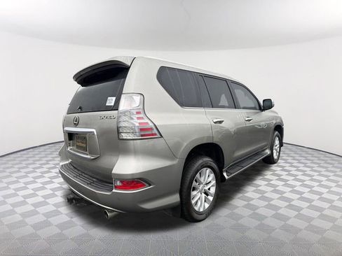 Used 2023 Lexus GX 460 Premium w/ Premium Plus Package image 5