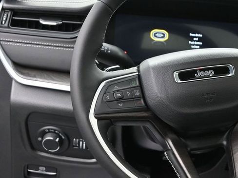 New 2026 Jeep Grand Cherokee L 4WD image 29