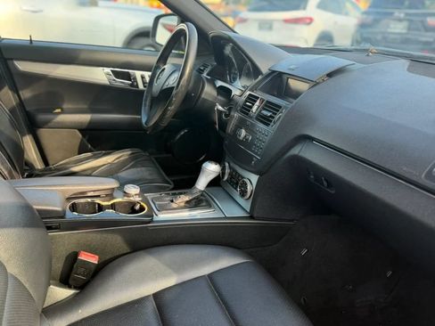 Used 2009 Mercedes-Benz C 300 4MATIC Sedan image 12