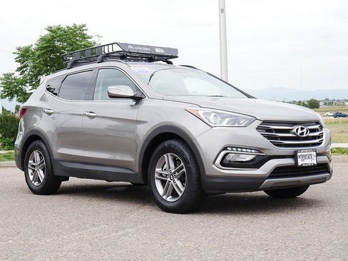 Used 2018 Hyundai Santa Fe Sport w/ 2.4L Value Package 02 AWD/4WD image 7