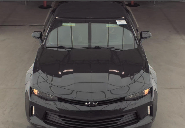 Used 2017 Chevrolet Camaro LT RWD image 2