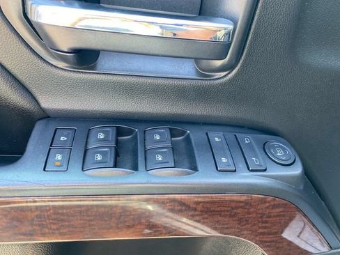 Used 2016 GMC Sierra 2500 SLE w/ Snow Plow Prep Package AWD/4WD image 17