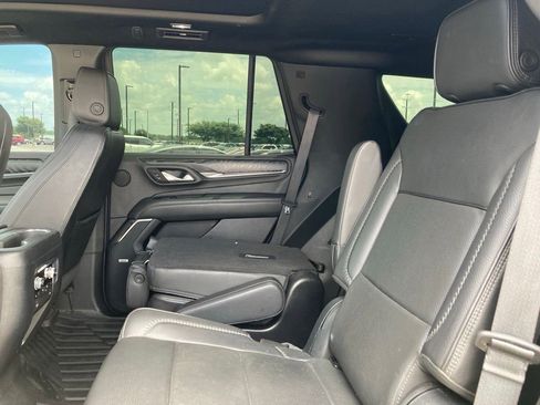 Used 2023 GMC Yukon Denali RWD image 11