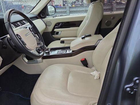 Used 2019 Land Rover Range Rover Supercharged AWD/4WD image 16