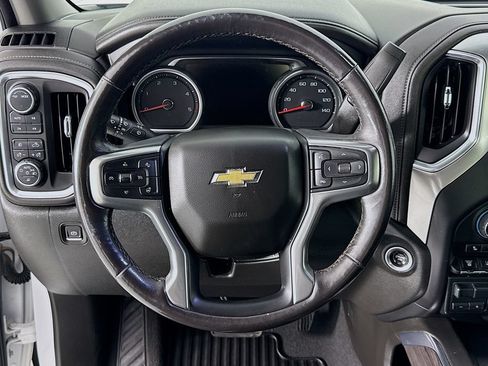 Used 2022 Chevrolet Silverado 3500 LTZ w/ LTZ Convenience Package AWD/4WD image 11