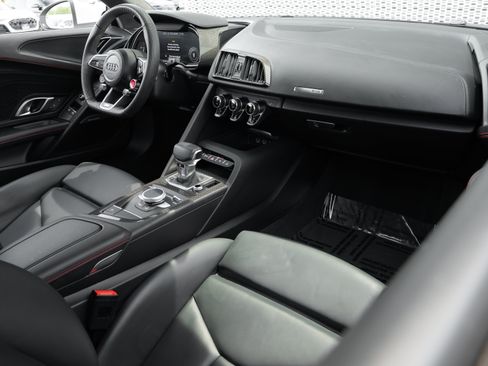 Certified 2023 Audi R8 V10 performance w/ Premium Package RWD image 11