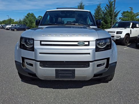 Used 2021 Land Rover Defender 90 First Edition AWD/4WD image 7