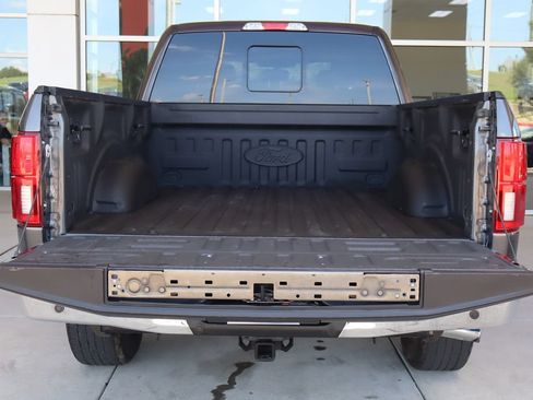 Used 2020 Ford F150 XLT w/ Equipment Group 302A Luxury AWD/4WD image 8
