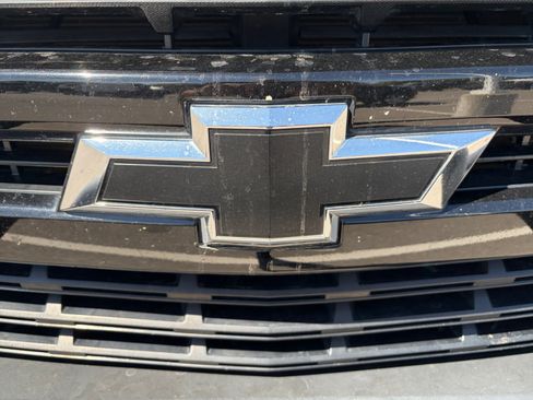 Used 2019 Chevrolet Silverado 1500 LT Trail Boss AWD/4WD image 8