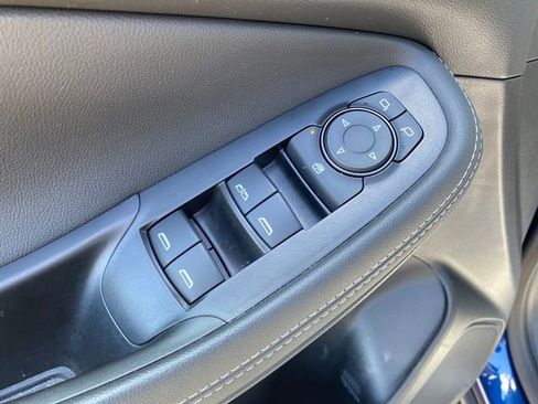 Used 2023 Buick Encore GX Select w/ Safety Package II FWD image 17