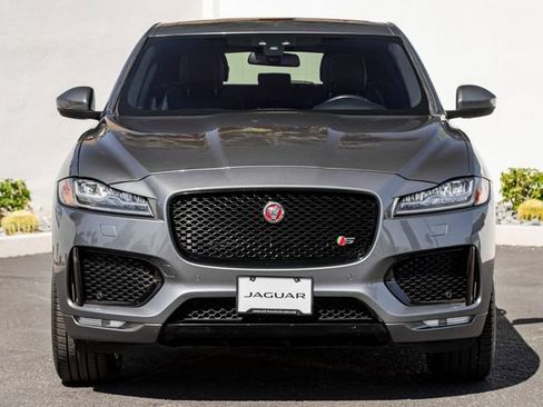 Used 2017 Jaguar F-PACE S AWD/4WD image 3