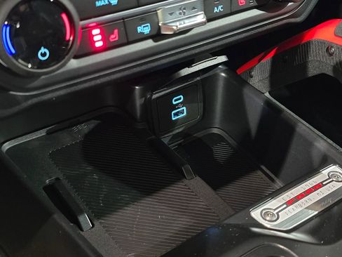 New 2025 Ford Bronco Heritage Edition image 26