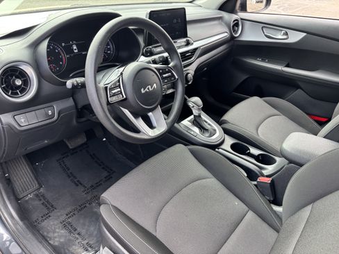 Certified 2023 Kia Forte LXS FWD image 16