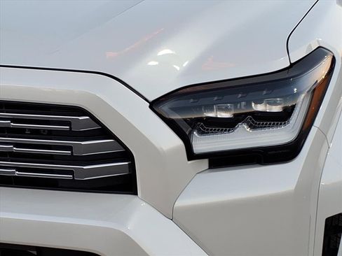 Used 2025 Toyota 4Runner Limited image 8