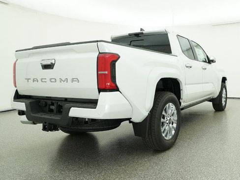 New 2026 Toyota Tacoma Limited AWD/4WD image 37