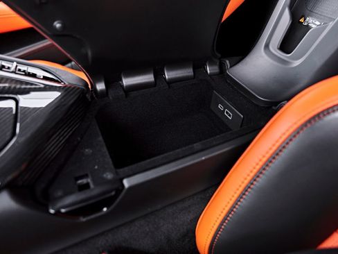 Used 2025 Chevrolet Corvette Z06 RWD image 73