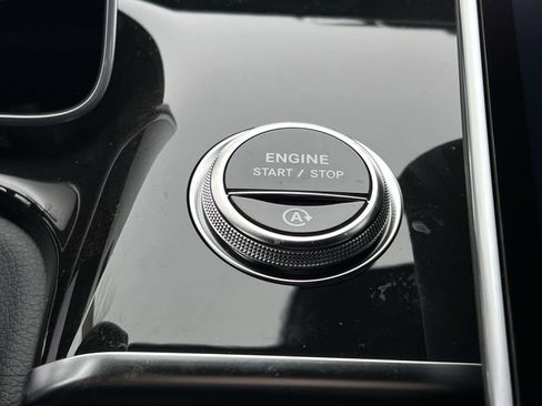 New 2026 Mercedes-Benz S 580 4MATIC Sedan image 32
