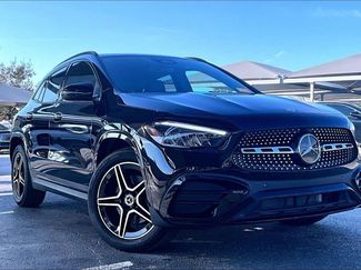 Used 2025 Mercedes-Benz GLA 250 video 2