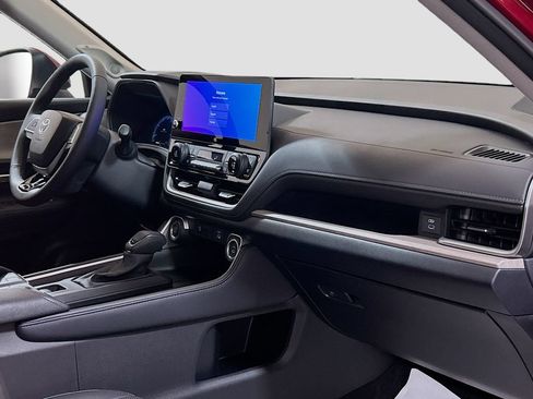 New 2026 Toyota Grand Highlander FWD image 29