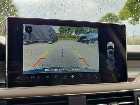 Certified 2024 Lincoln Corsair FWD image 23