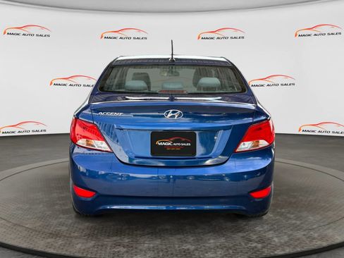 Used 2016 Hyundai Accent SE w/ Option Group 03 FWD image 9
