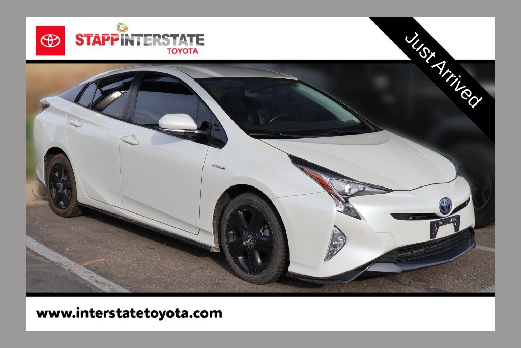 Used 2017 Toyota Prius Four Touring w/ Appearance Package FWD image 1