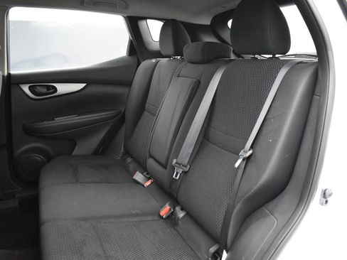 Used 2017 Nissan Rogue Sport S w/ S Appearance Package image 23