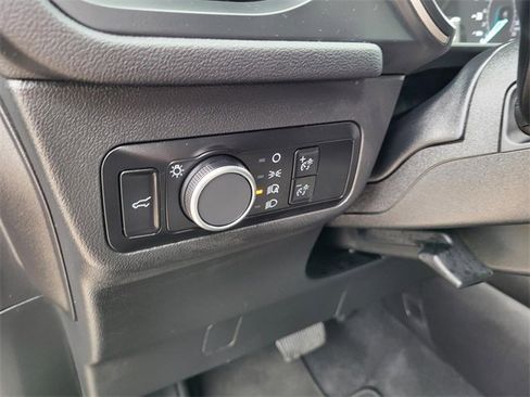 Used 2022 Ford Escape SE w/ SE Sport Appearance Package image 11