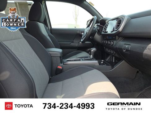 Used 2023 Toyota Tacoma TRD Off-Road AWD/4WD image 19