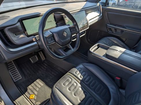 Used 2023 Rivian R1S Adventure AWD/4WD image 2