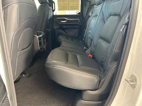 Used 2022 RAM 1500 Big Horn w/ Night Edition image 33