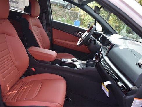 New 2026 Kia Sportage SX Prestige image 13