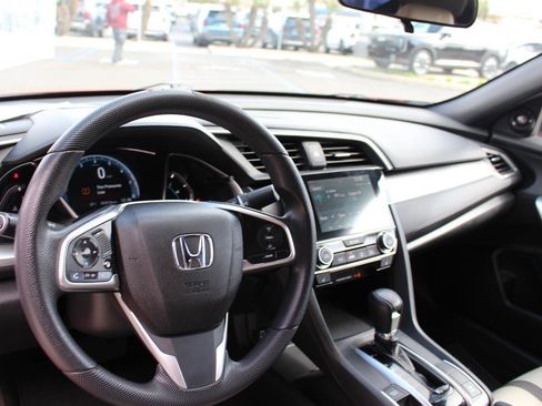 Used 2016 Honda Civic EX-T image 17