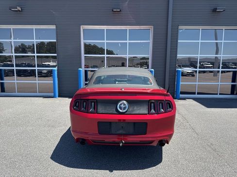 Used 2013 Ford Mustang Premium image 3