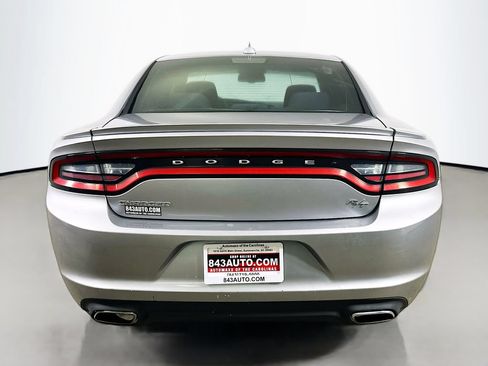 Used 2017 Dodge Charger R/T RWD image 6
