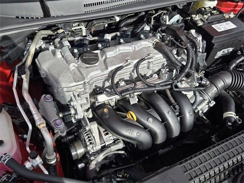 Used 2021 Toyota Corolla LE image 17